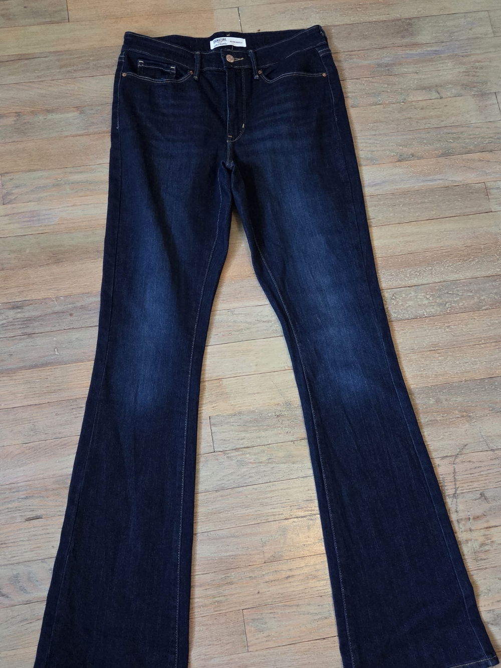 Women's Mid Rise Bootcut Jeans